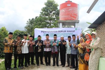 Dompet Dhuafa Waspada wakaf sumur di Humbang Hasundutan