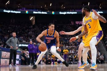 Lemparan bebas Jordan  Poole bantu menangkan Warriors atas Spurs