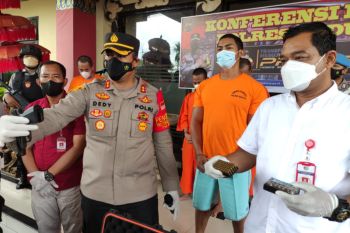 Polres Badung amankan pengguna sabu yang simpan pistol ilegal