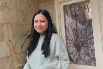 Cara Hanggini mendalami peran sebagai dokter