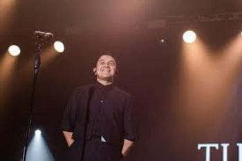 Tulus bersama Cadbury akan tampil lewat "Ungkapan Hati"