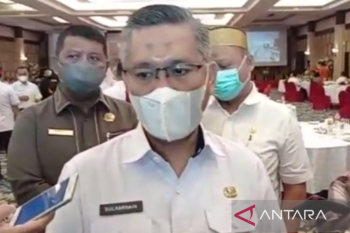 Wali Kota Kendari meminta warga patuhi prokes karena kasus COVID-19 naik