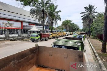 Ratusan sopir truk di Kendari mogok dampak penertiban "Odol"