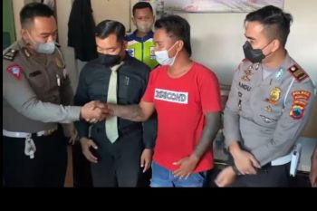 Polres Kudus minta maaf setelah polisi pukul sopir peserta demo