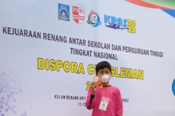Atlet renang Atha Swimming Club Kota Solok raih penghargaan tingkat nasional
