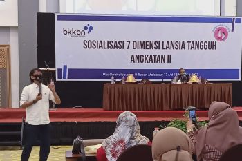 Pakar: Pemberian gizi seimbang pada lansia akan mencegah risiko komorbid