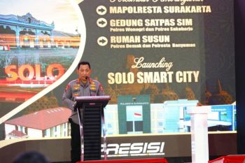 Kapolri meresmikan sarpas kepolisian di Jateng pastikan layanan optimal