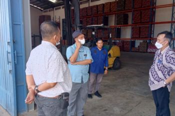 200 ton minyak goreng masuk ke Tanjungpinang hingga Maret