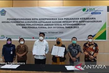 Pemkab Kepulauan Sangihe berkomitmen lindungi 2.000 guru honorer