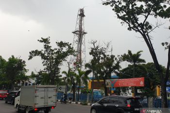 Menara antena TVRI Palembang  patah sudah berusia 50 tahun