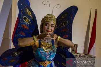 Tari tradisional Kukupu