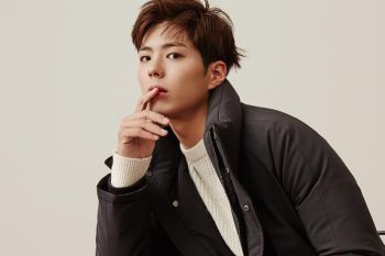 Park Bo-gum menyelesaikan wajib militer lebih awal