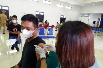 Pemkab Nagekeo beri vaksinasi penguat untuk masyarakat umum