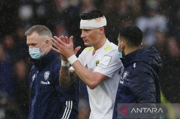 Liga Premier dihujani kritik usai cedera kepala pemain Leeds Robin Koch