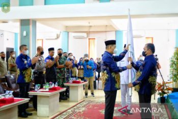 Keluarga Bubuhan Banjar Meranti dikukuhkan, Bupati ajak bersama bangun daerah