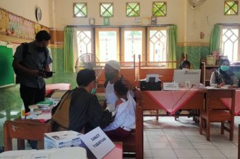 Dinkes Mataram mendata sasaran "drop out" vaksin COVID-19