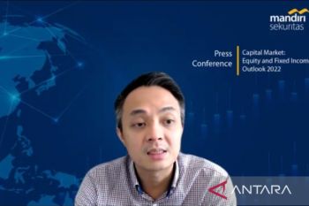 Mandiri Sekuritas proyeksikan IHSG akhir 2022 bisa sentuh 7.400
