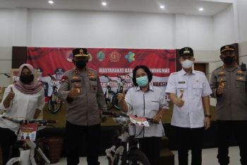 Doorprize dengan hadiah utama sepeda gunung warnai vaksinasi di Gumas