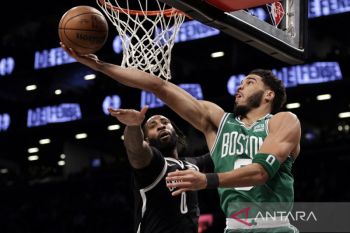 Jayson Tatum borong 30 poin saat Celtics  hancurkan Nets