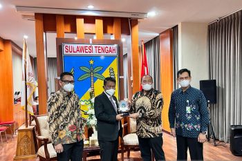 Gubenur inisiasi lahirnya Perda Perlindungan Sosial Pekerja Rentan di Sulteng