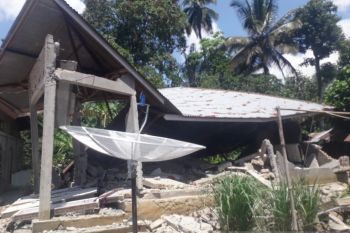 Warga korban gempa di Pasaman Barat butuh tenda dan sembako (Video)