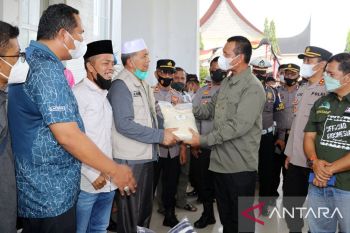 Pemkot Pariaman beri bantuan untuk korban gempa Pasaman Barat