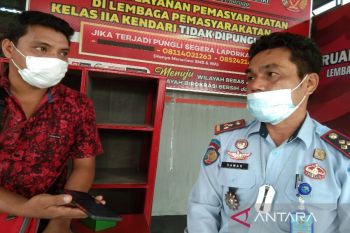 Lapas Kendari sebut Mantan Wali Kota Asrun rajin shalat dan khotbah