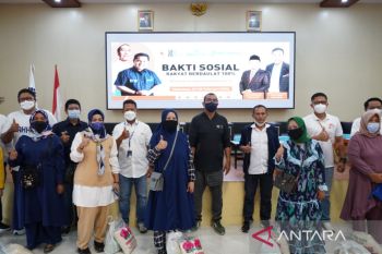 Pelindo Regional 4 Makassar bagikan 500 paket sembako