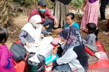 Ratusan korban gempa di Kajai alami berbagai penyakit