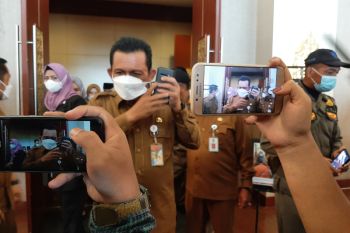 Gubernur Kepri janji siapkan anggaran untuk jurnalis kursus bahasa asing