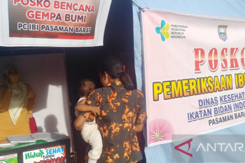 Puluhan ibu hamil jadi pengungsi gempa Pasaman Barat