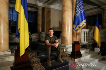 Presiden Ukraina minta bantuan militer lebih banyak kepada NATO