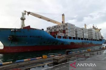 Aktivitas bongkar-muat di Pelabuhan Makassar turun 0,17 persen pada Januari 2022
