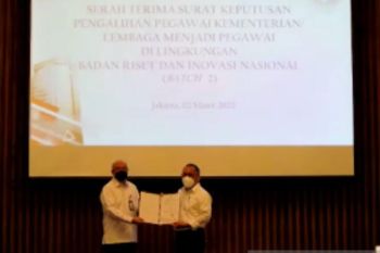 807 periset dari 15 kementerian/lembaga dialihkan menjadi pegwai BRIN pada tahap kedua