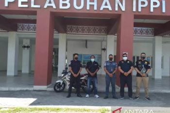 Imigrasi Maumere monitoring TPI dan koordinasi ke pelabuhan IPPI Ende