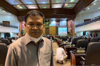 Legislator minta Pemprov Sumbar tambah bantuan beras untuk korban gempa di Pasaman