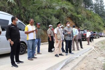 Sulbar genjot pembangunan ruas jalan di Mamasa