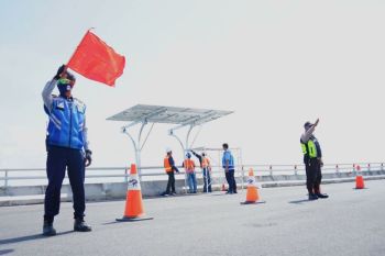 Bukit Asam dan Jasa Marga siap bangun PLTS di Jalan Tol Bali Mandara