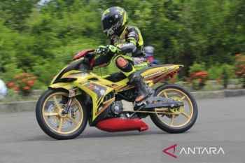 Pebalap Kendari Kuntet meninggal  kecelakaan balapan di Muna Sultra