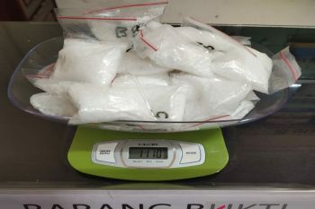 Polda Sultra tangkap pengedar 1,1 kilogram sabu di Kendari