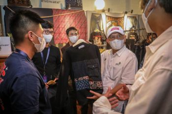 Menkop UKM: Konsumen Indonesia harus terus diedukasi beli produk dalam negeri