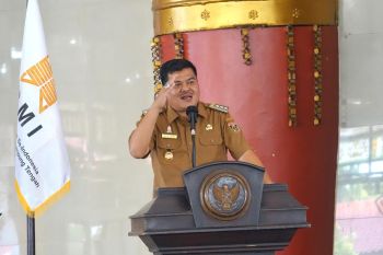 Bupati Lampung Tengah hadiri seminar nasional satu tahun kepemimpinan Musa-Ardito