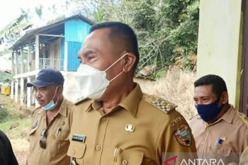 Pemkab Ende salurkan 19 ton beras bagi korban banjir