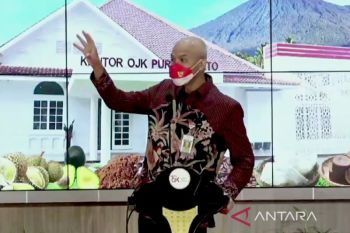 Ganjar minta OJK terus edukasi masyarakat terkait investasi digital