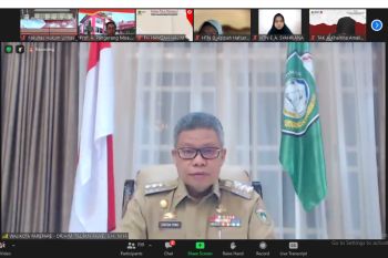 FH Unhas menghadirkan sederet kepala daerah dalam Alumni Bicara