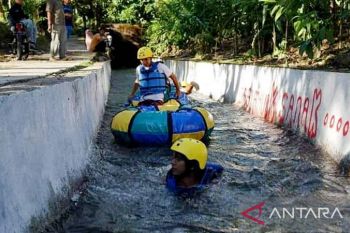 Pessel tawarkan wisata Atraksi Menyusuri Dam Terowongan Air Di Nagari Salido Sari Bulan