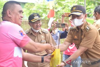 Bupati apresiasi IKA Smansa Makassar aksi tanam pohon di Jeneponto