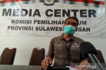 Terima gaji dobel, Komisioner KPU Parimo diberhentikan