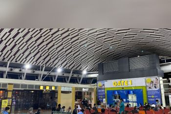 Bandara Hasanuddin mulai berlakukan perjalanan tanpa antigen dan PCR