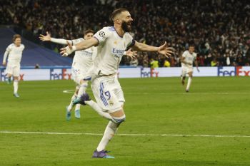 Hattrick Benzema antarkan Madrid ke perempat fnal Liga Champions